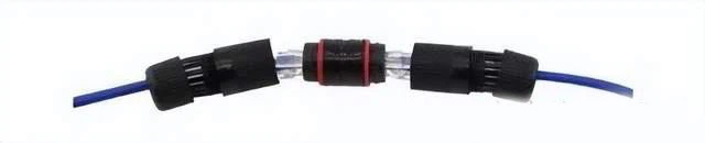 Outdoor Feed-Through Keystone Module Outdoor Feed-Through Keystone Module