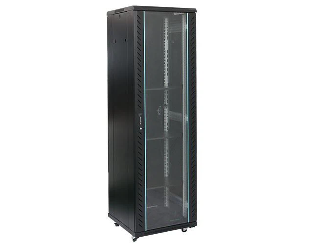 M4 Glass Door Network Schrank