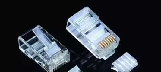Cat6 connectors use staggered rows (top/bottom); Cat5e uses straight-line alignment. Cat6 connectors use staggered rows (top/bottom); Cat5e uses straight-line alignment.